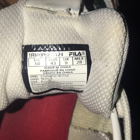 Shoes - Picture 3 of 4